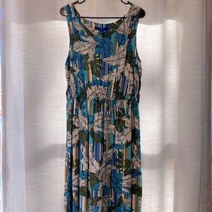 NWT Apt. 9 Blue and Green Leaf Print Maxi Dress
